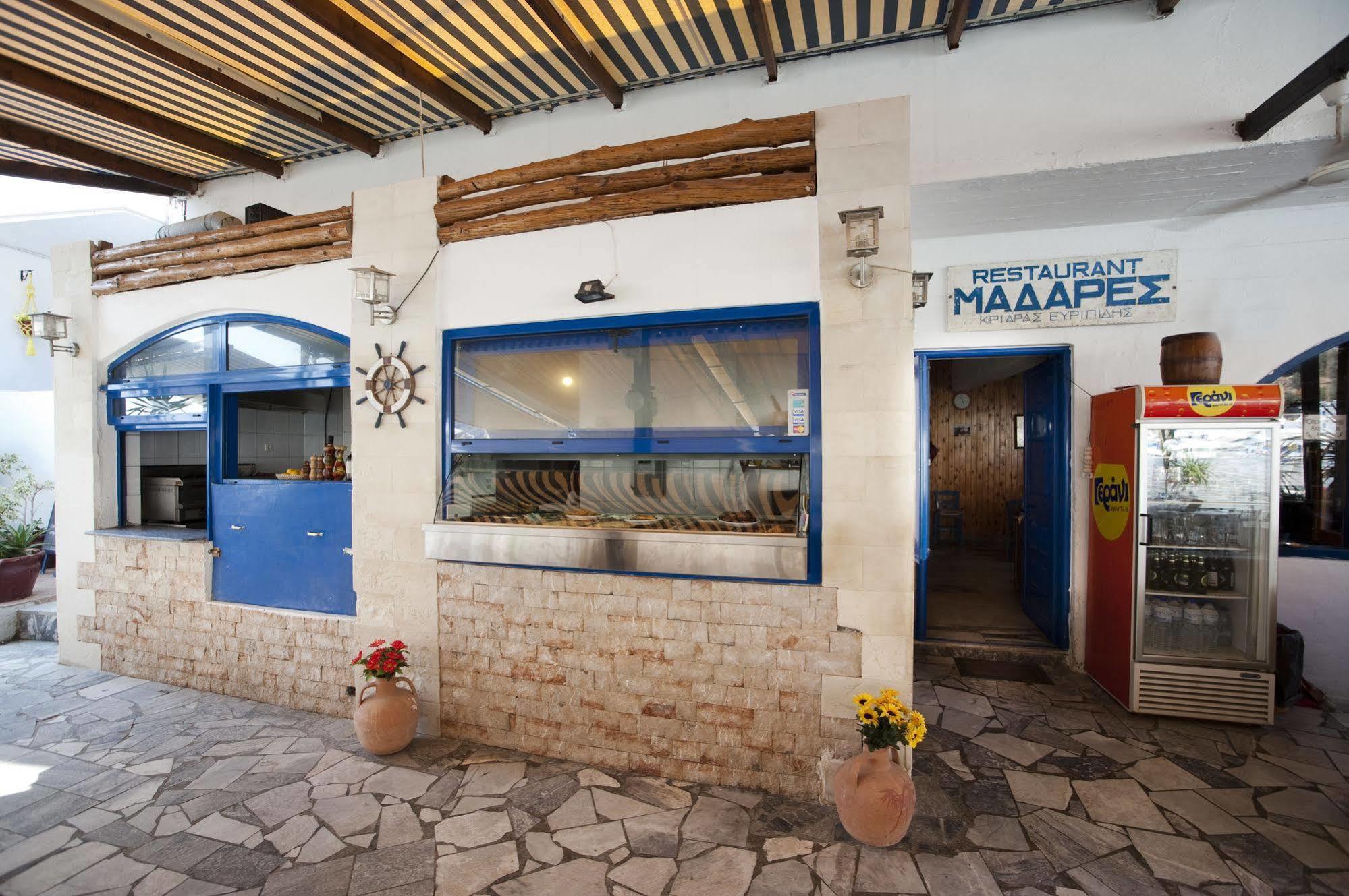 Hotel Madares Loutro Exterior foto